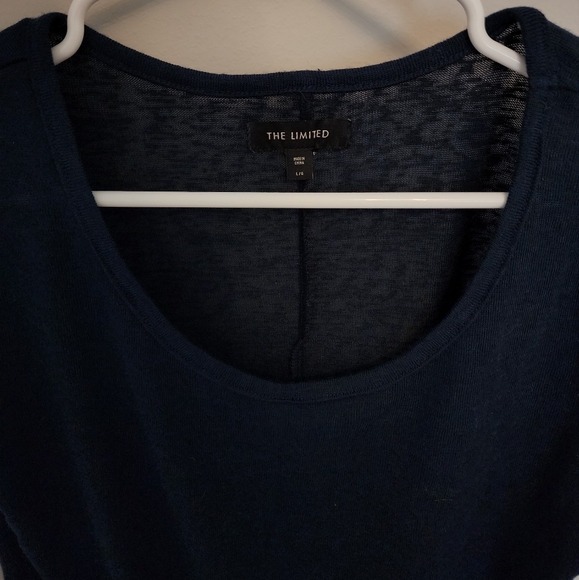 Lot of 2 - Like New - The Limited Lace Sleeve T-shirts - Size Large - Picture 4 of 6